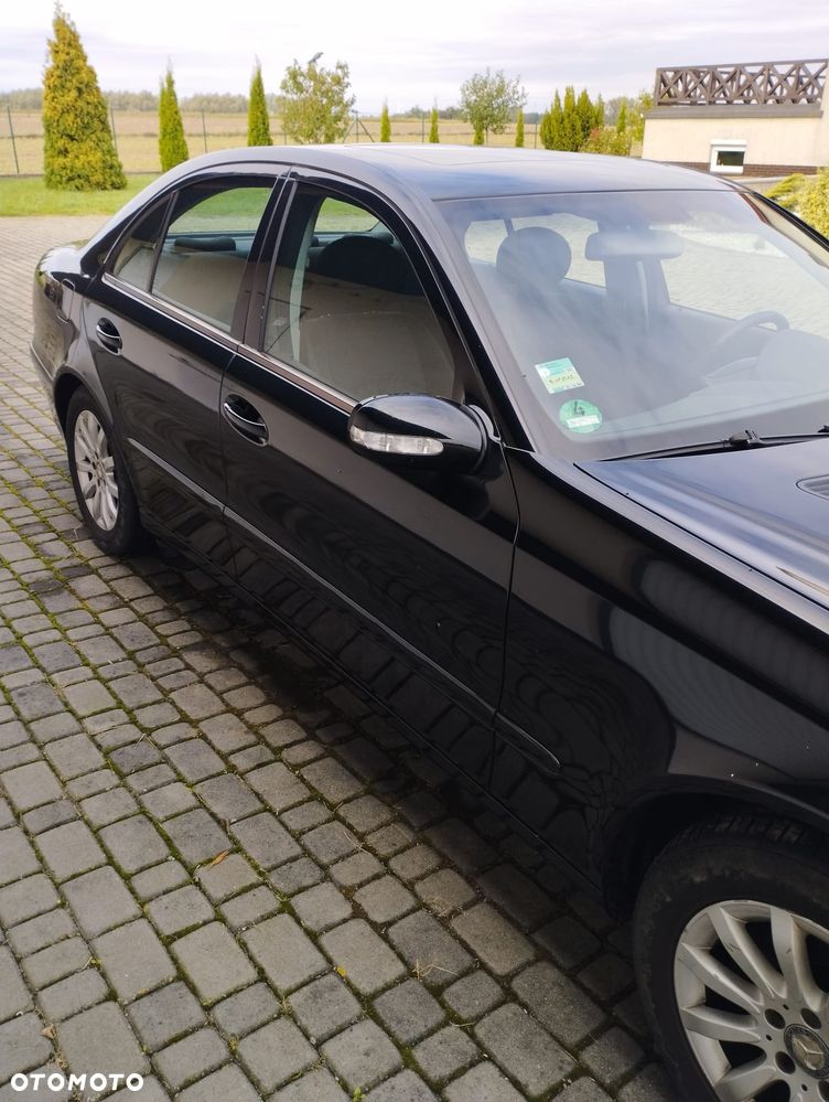 Mercedes-Benz Klasa E 280 4Matic Automatik Classic - 12