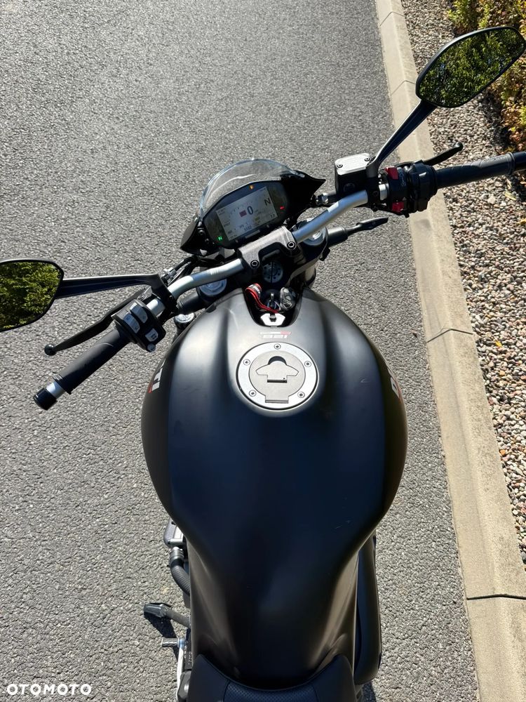 Ducati Monster - 9