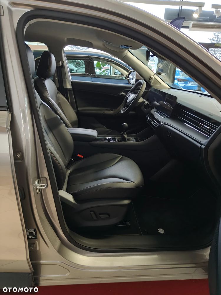 MG HS 1.5 T-GDI Excite - 11