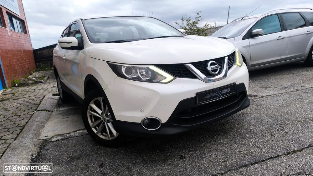Nissan Qashqai 1.5 dCi Tekna - 8