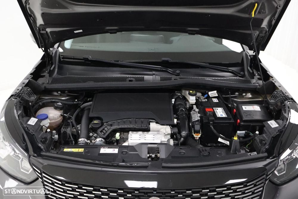 Peugeot 2008 1.2 PureTech Allure - 28