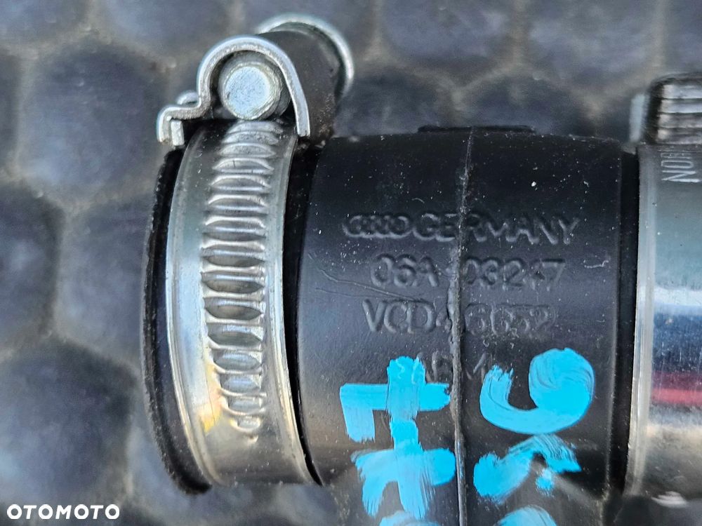 Trojnik 06B103221P 06A103247 Kolanko Rozdzielacz Odma Odpowietrzajacy Przewód Waż Rurka 1.8 T Turbo Audi A4 B6 B7 VW - 12