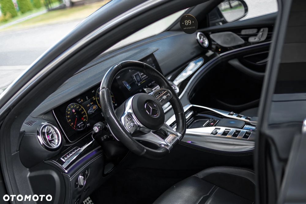 Mercedes-Benz AMG GT - 10