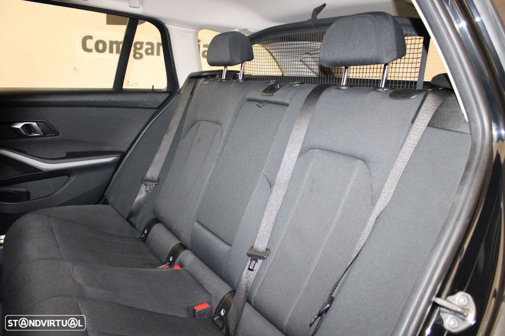 BMW 318 d Corporate Edition - 41