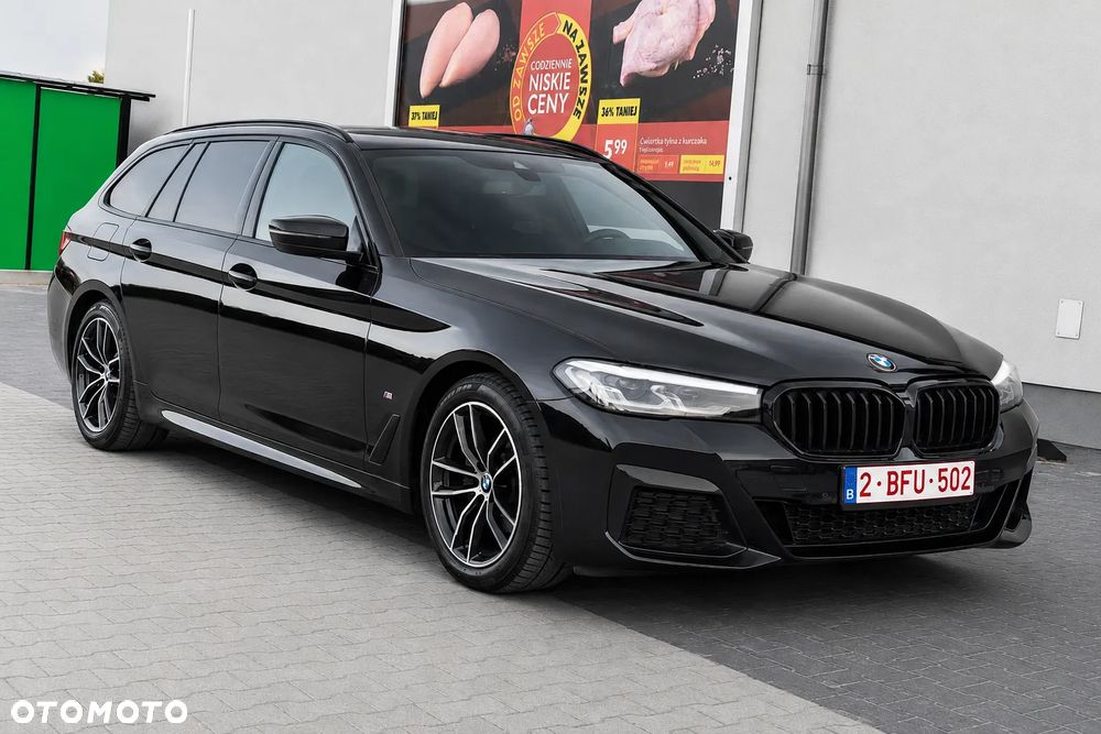 BMW Seria 5 520d M Sport Edition - 10