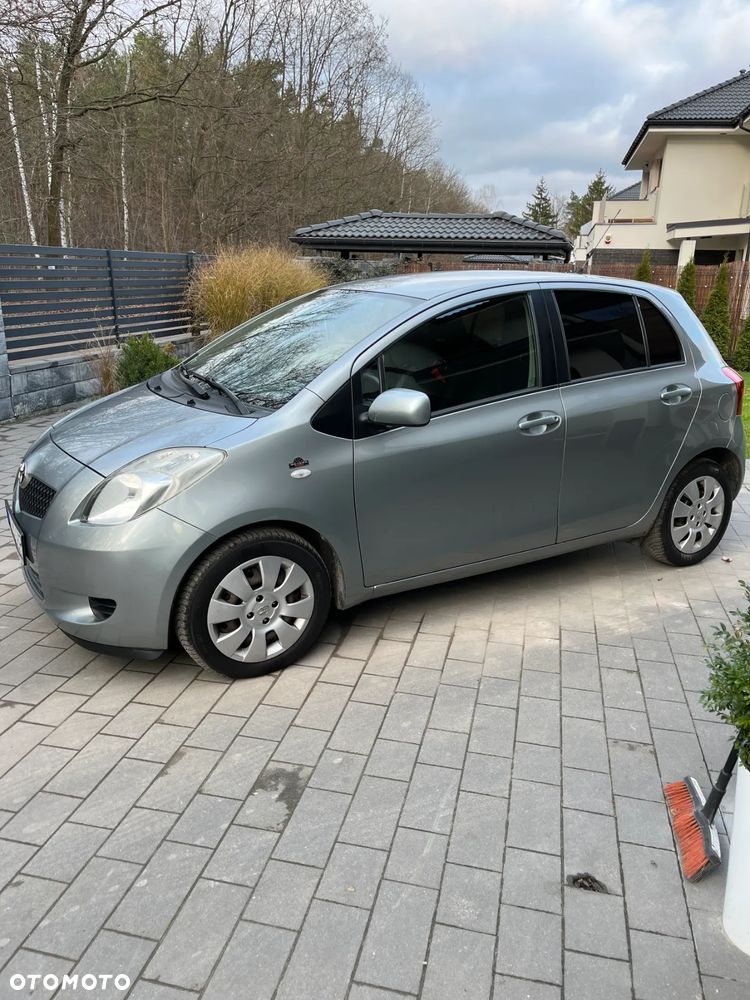 Toyota Yaris 1.3 Luna - 7