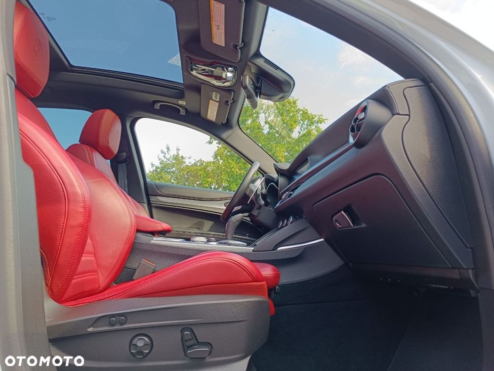 Alfa Romeo Stelvio 2.0 Turbo Veloce Q4 - 32