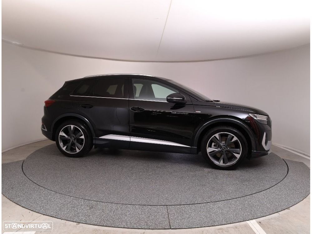 Audi Q4 e-tron 45 82 kWh - 18