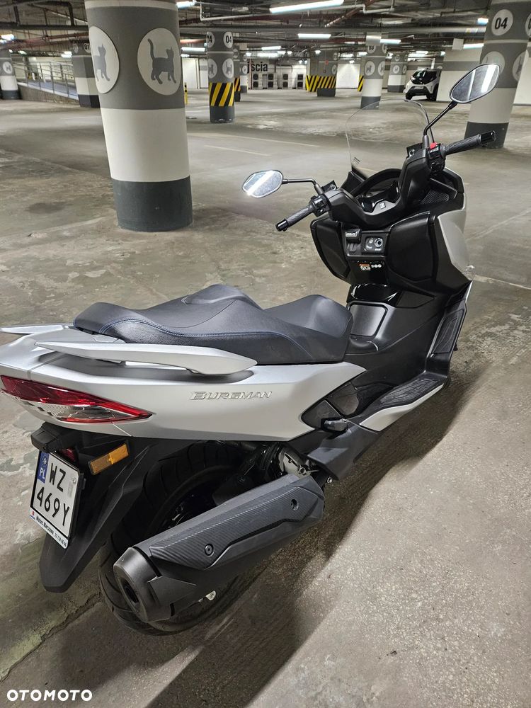 Suzuki Burgman - 3