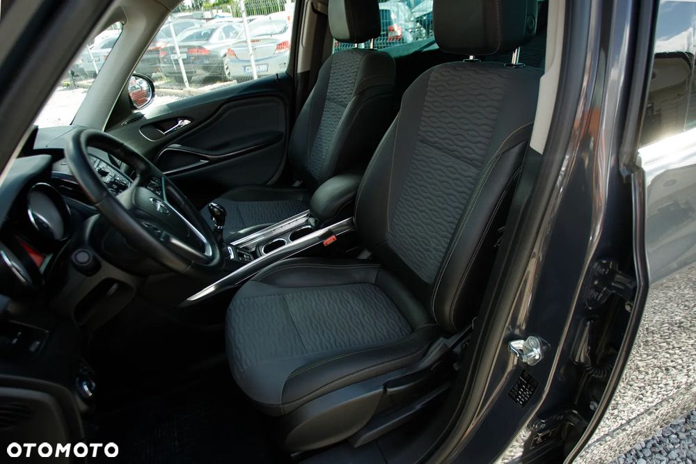 Opel Zafira Tourer 1.4 Turbo Innovation - 27