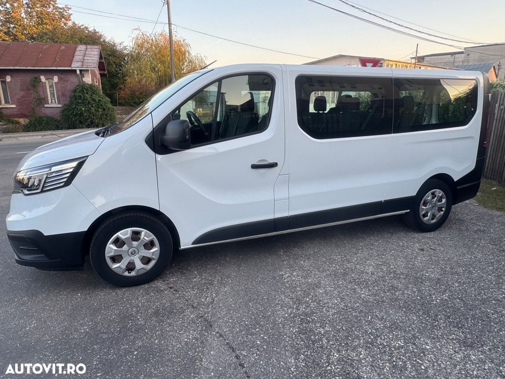 Renault Trafic - 2