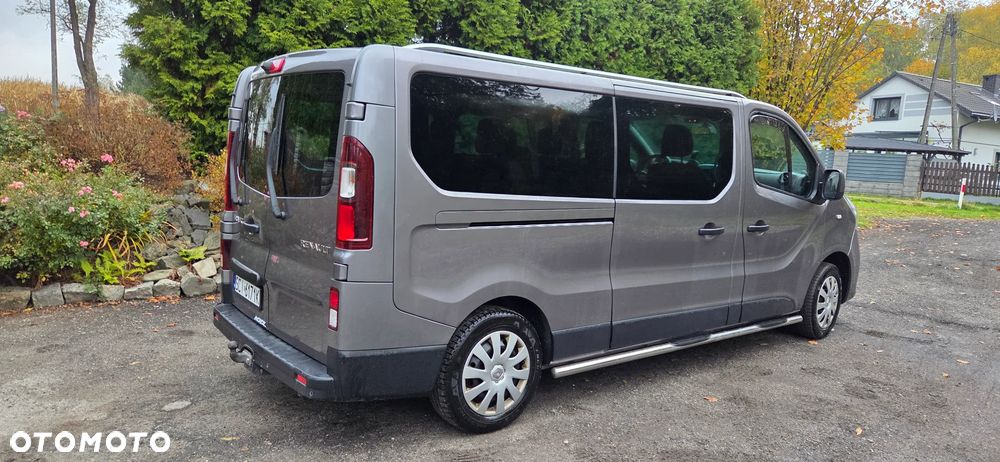 Renault Trafic Grand 2.0 dCi - 11