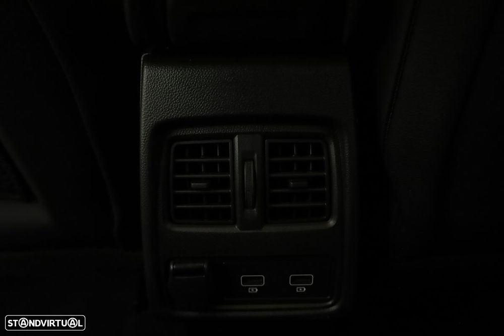 Renault Captur 1.0 TCe Techno - 24