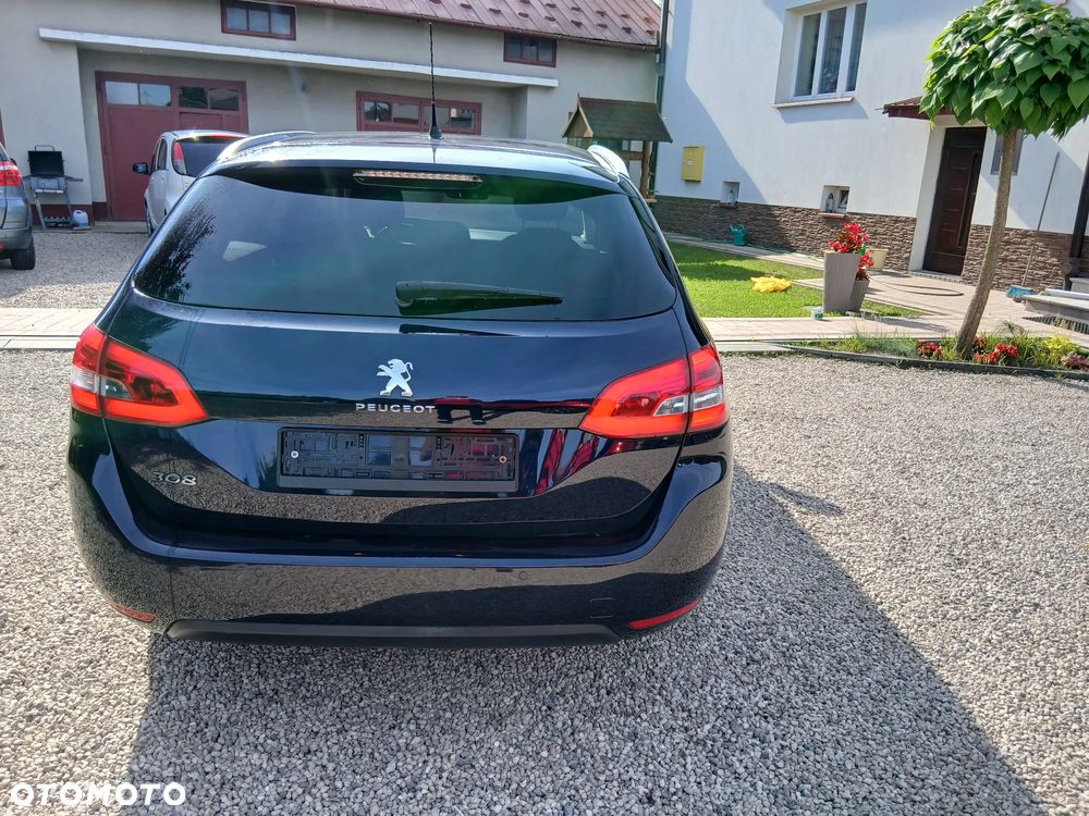 Peugeot 308 - 7