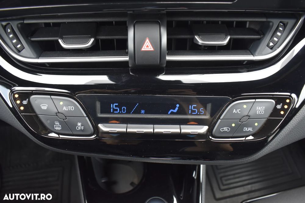 Toyota C-HR 2.0 HSD 184 CP 4x2 CVT Style - 37