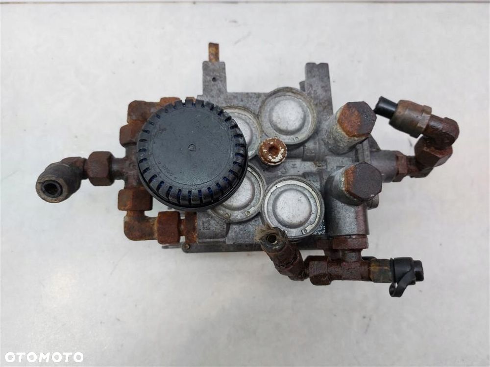 Rozdzielacz Pneumatyczny Modulator Solaris Urbino WABCO -SOLARIS URBINO 12 - 7