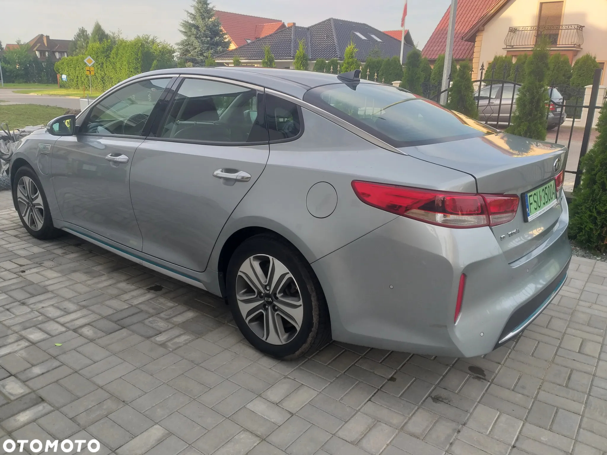 Kia Optima Plug-in Hybrid - 18
