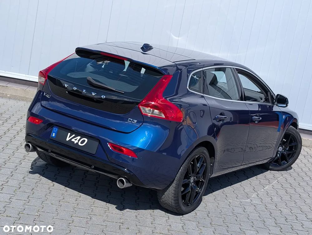 Volvo V40 D3 Drive-E Ocean Race - 9