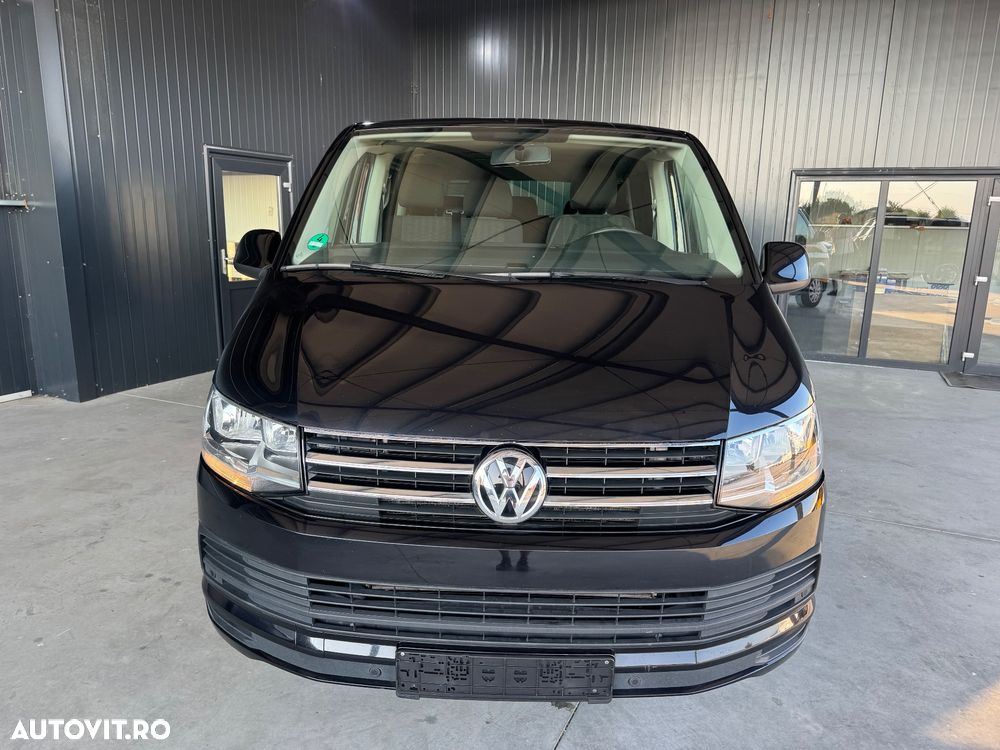 Volkswagen Caravelle LR Highline DSG - 11