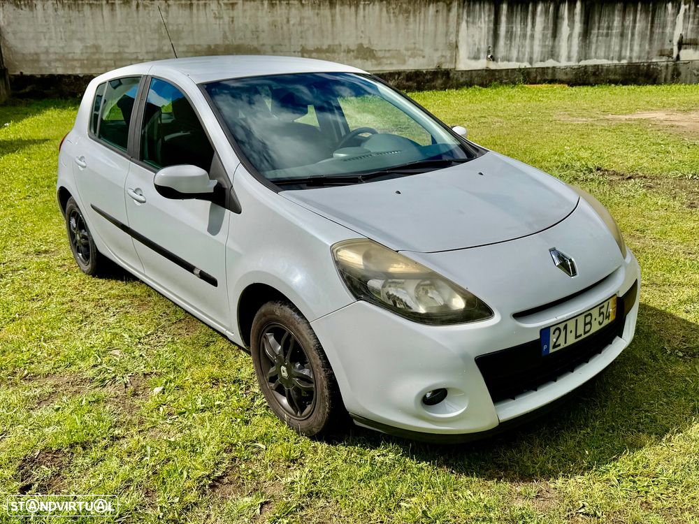 Renault Clio 1.5 dCi Dynamique S - 16