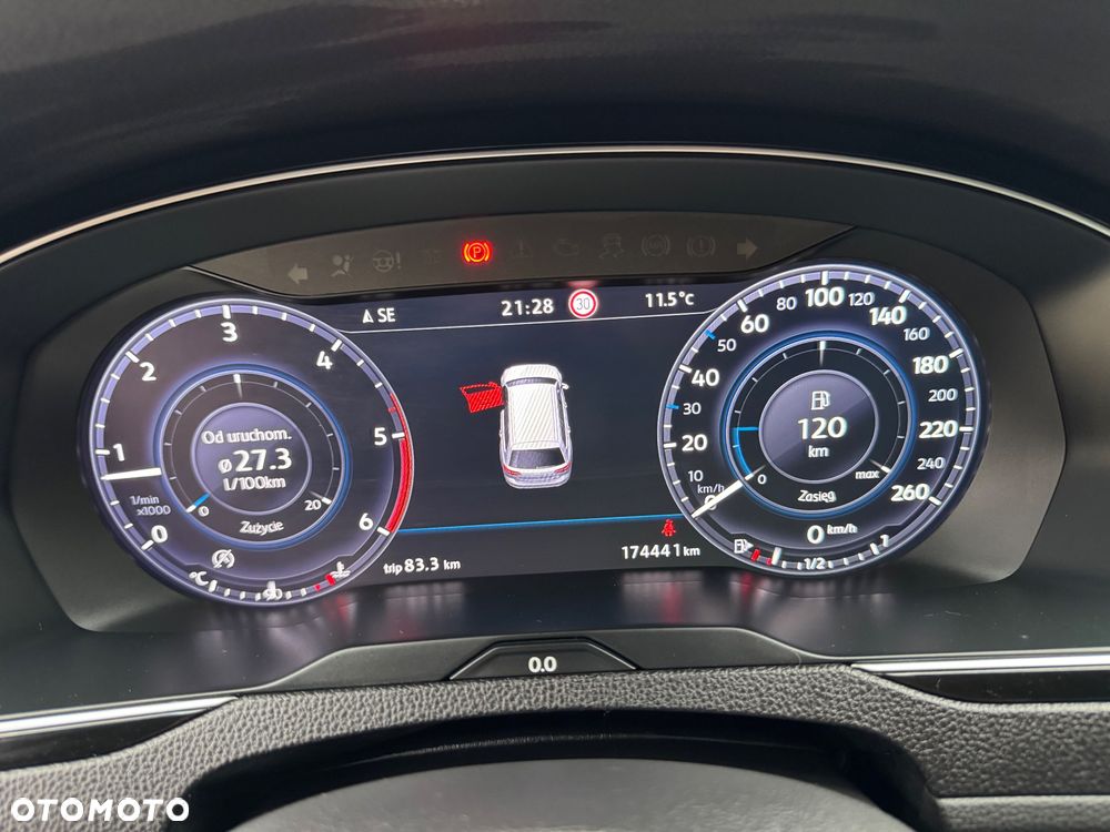 Volkswagen Passat 2.0 TDI BMT Highline - 26