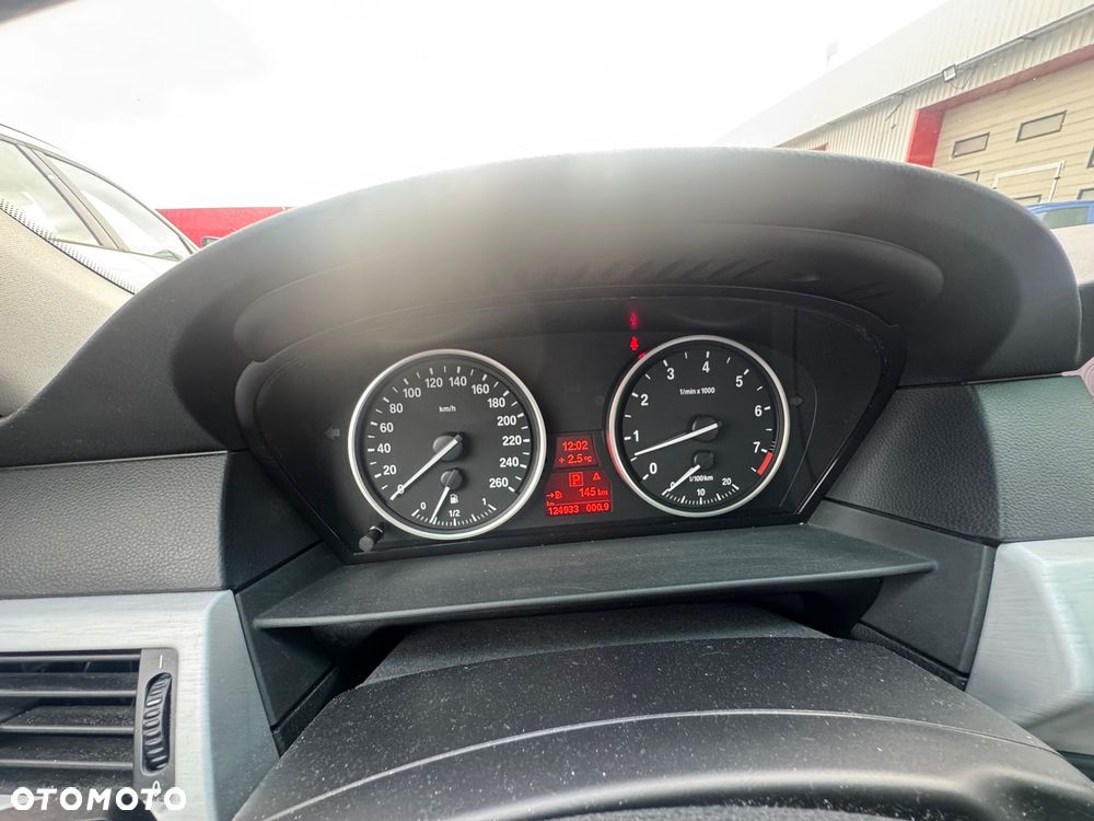 BMW Seria 5 525i Edition Exclusive - 10