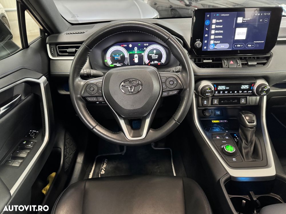 Toyota RAV4 2.5 4x4 Hybrid Black Edition - 19