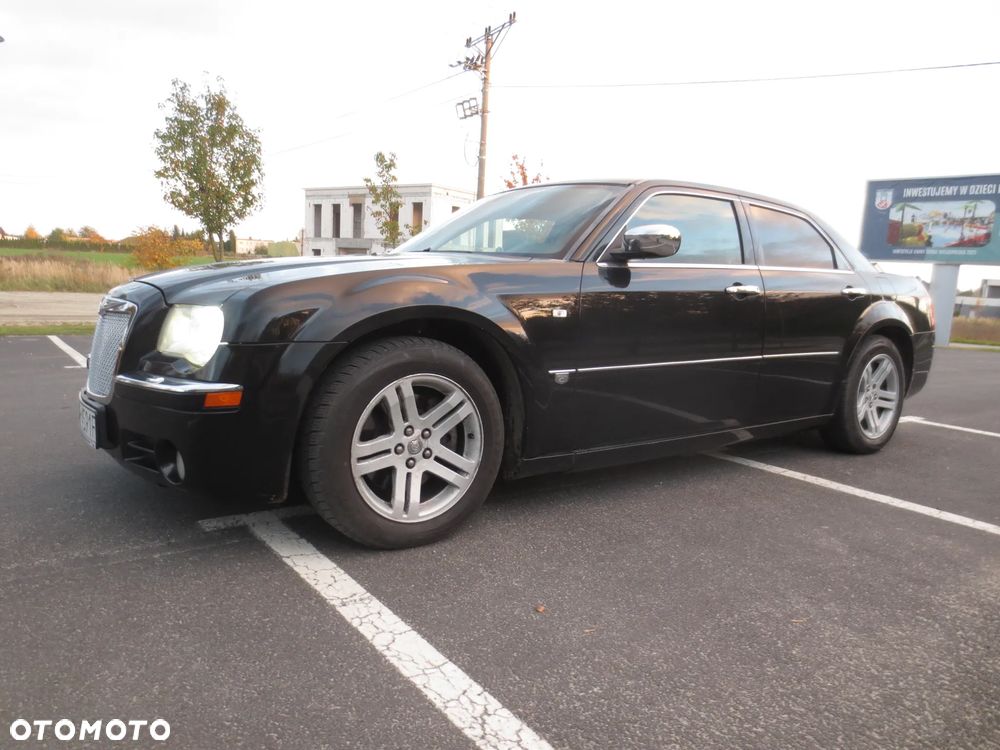 Chrysler 300C 3.5 V6 - 7