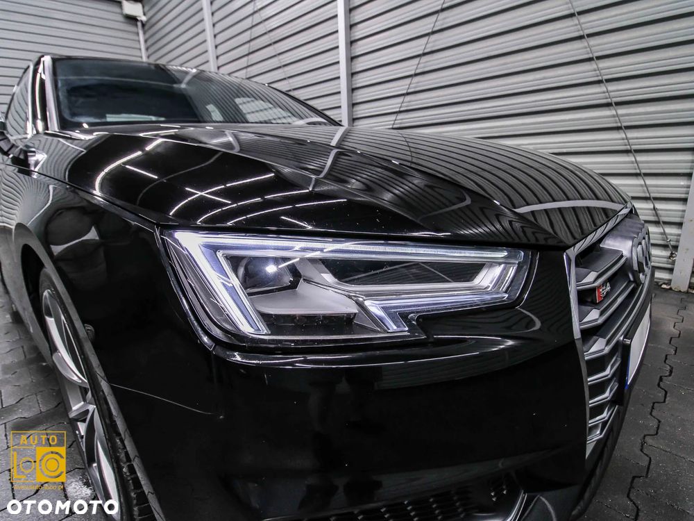 Audi S4 Limousine - 35