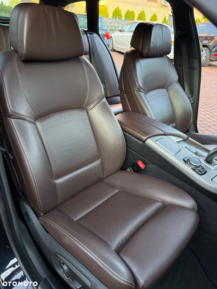 BMW Seria 5 520d M Sport - 18
