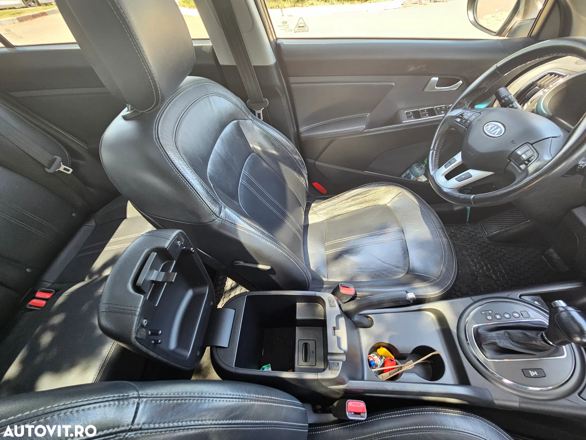 Kia Sportage 2.0 CRDI 2WD Aut. EX - 13