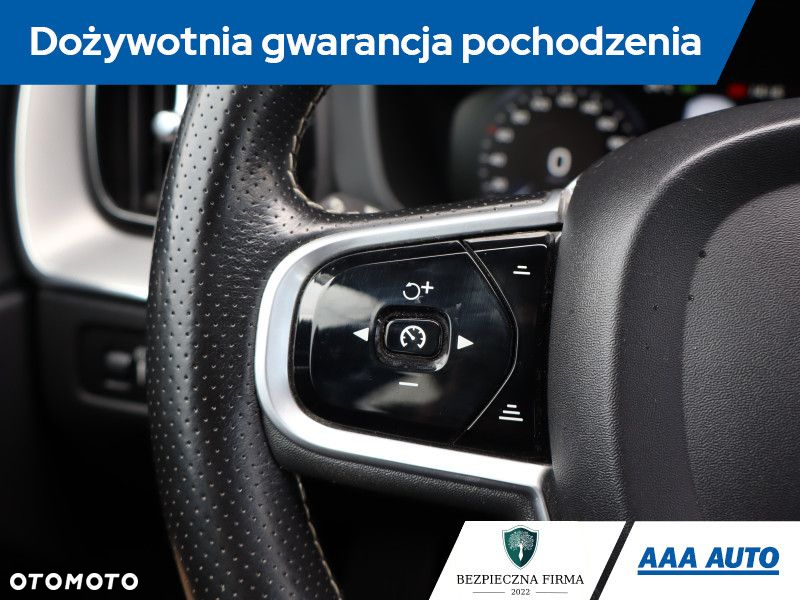 Volvo XC 60 - 20