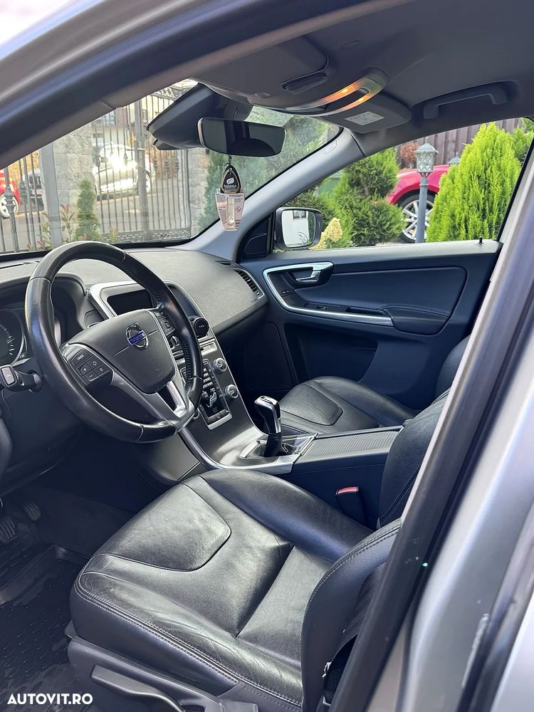 Volvo XC 60 - 6