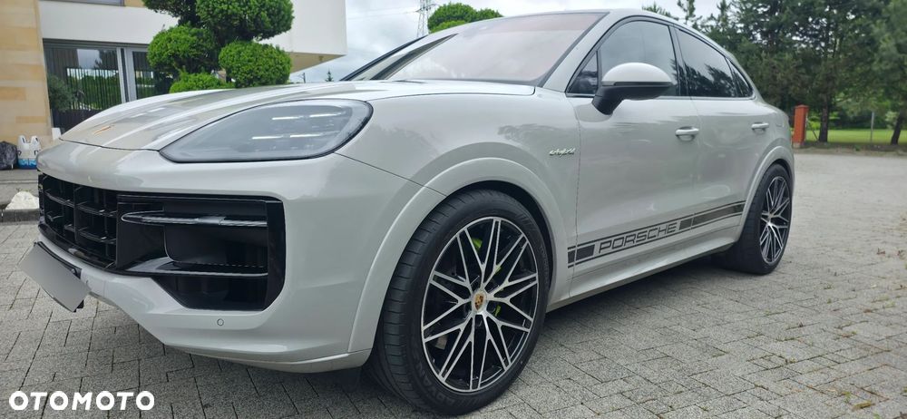 Porsche Cayenne - 2