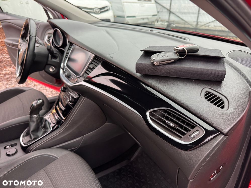 Opel Astra 1.4 Turbo Innovation - 32