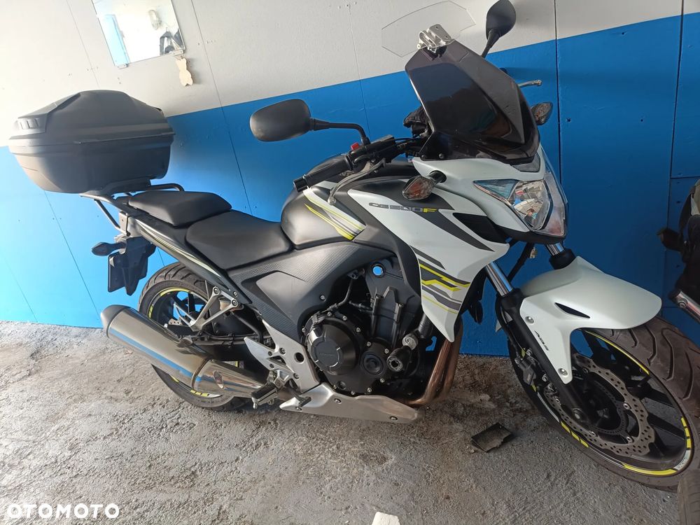 Honda CB - 2