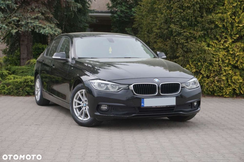 BMW Seria 3 318d Advantage - 3