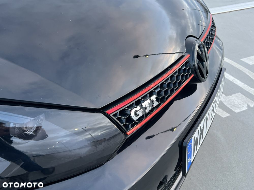 Volkswagen Golf 2.0 TSI GTI - 12