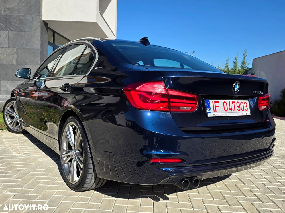 BMW Seria 3 330e iPerformance Sport Line - 10
