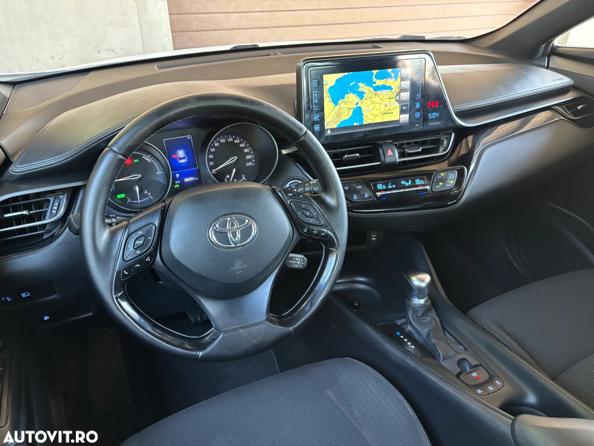 Toyota C-HR Hybrid Business-Edition - 14