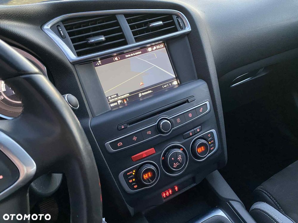 DS Automobiles DS 4 - 18