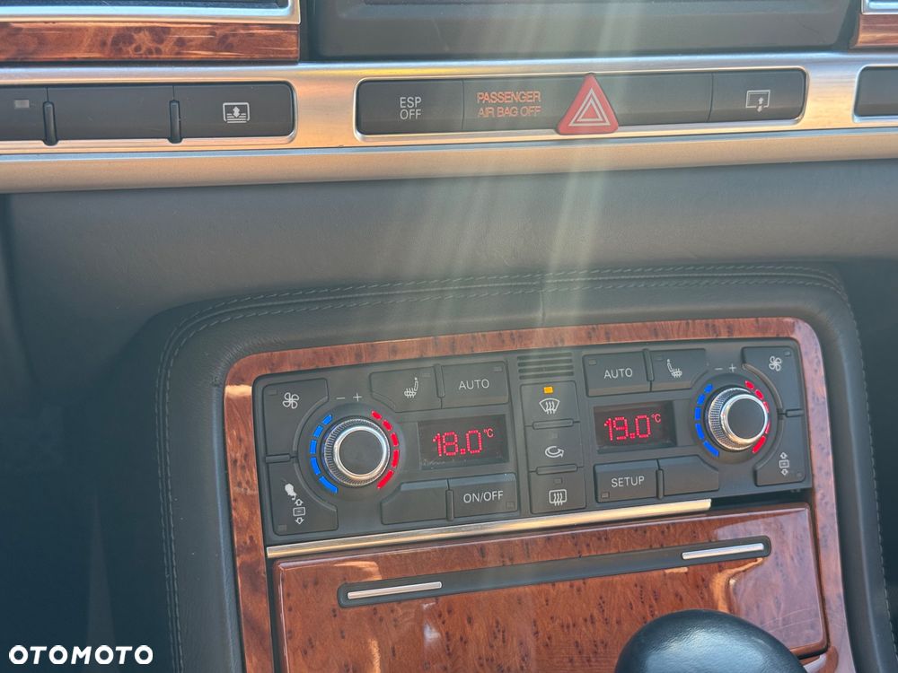 Audi A8 4.2 quattro Langversion - 32