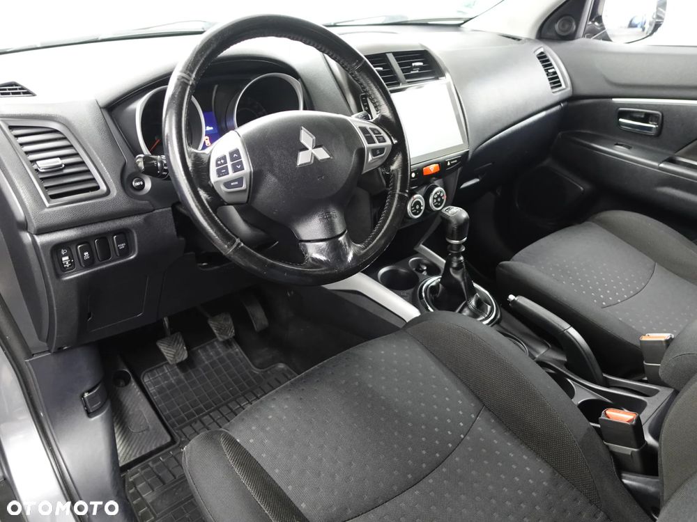 Mitsubishi ASX - 19