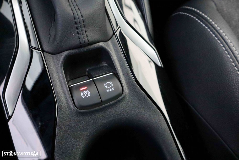 Toyota Corolla Touring Sports 1.8 Hybrid Comfort+P.Sport - 35