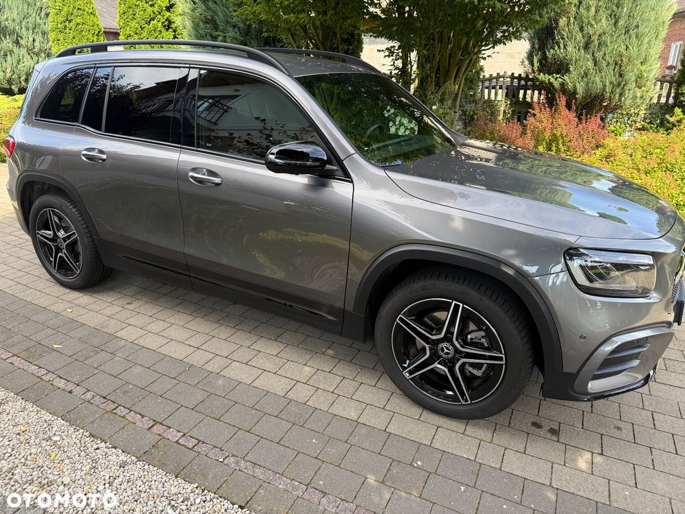 Mercedes-Benz GLB 200 d 4-Matic AMG Line 8G-DCT - 8