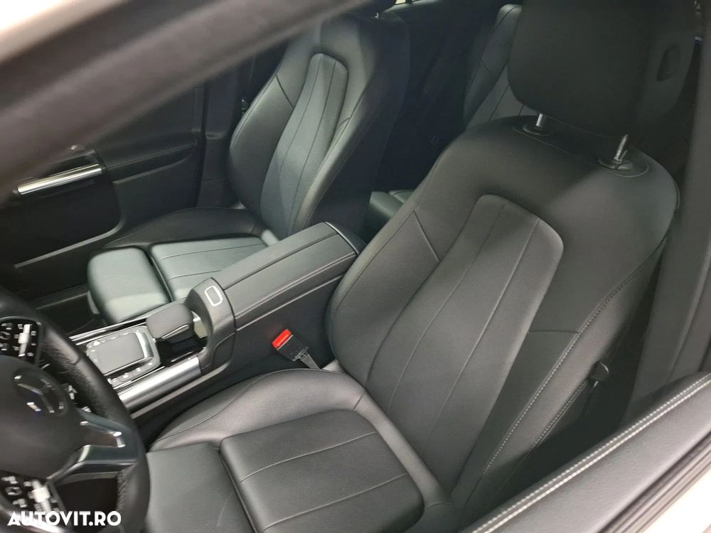 Mercedes-Benz GLA 250 e 8G-DCT Style - 8