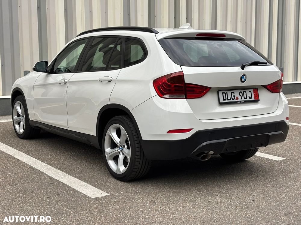 BMW X1 sDrive18d Aut. Sport Line - 4
