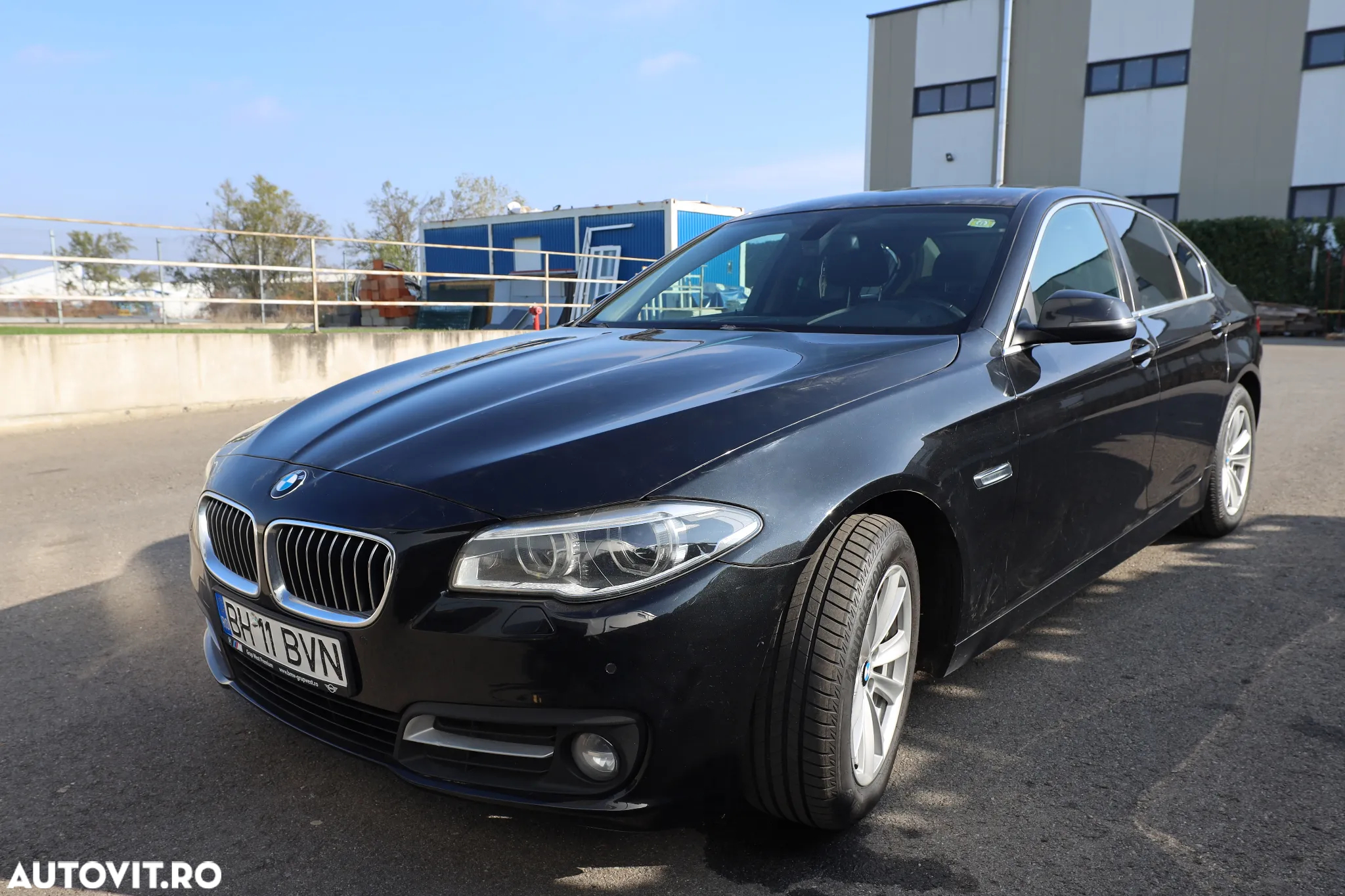 BMW Seria 5 520d xDrive AT - 6
