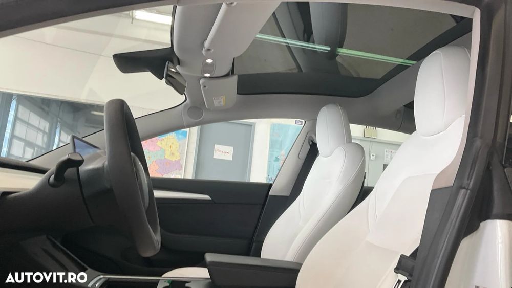 Tesla Model 3 Langstreckenbatterie Allradantrieb Dual Motor - 7
