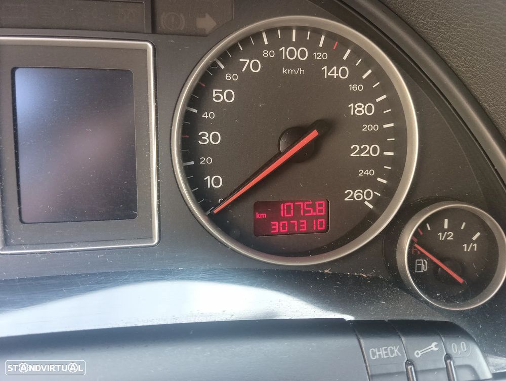 Audi A4 Avant 1.9 TDI M6 Sport - 3